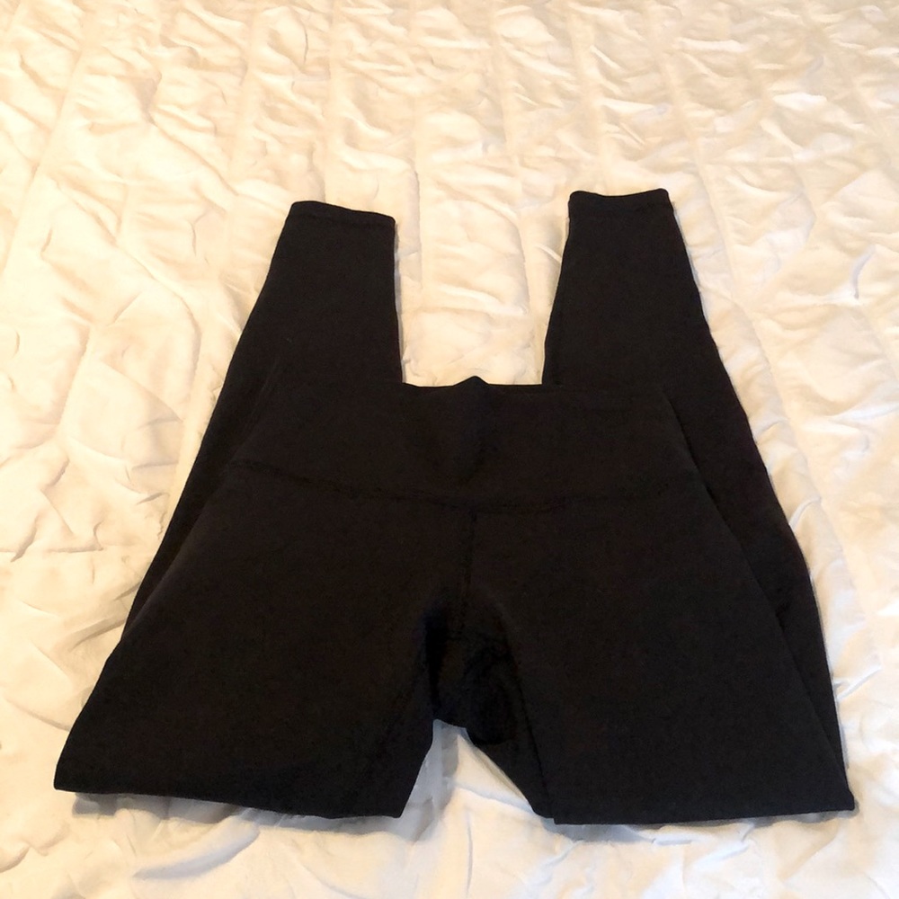 Lululemon high rise wonderunders Size 4